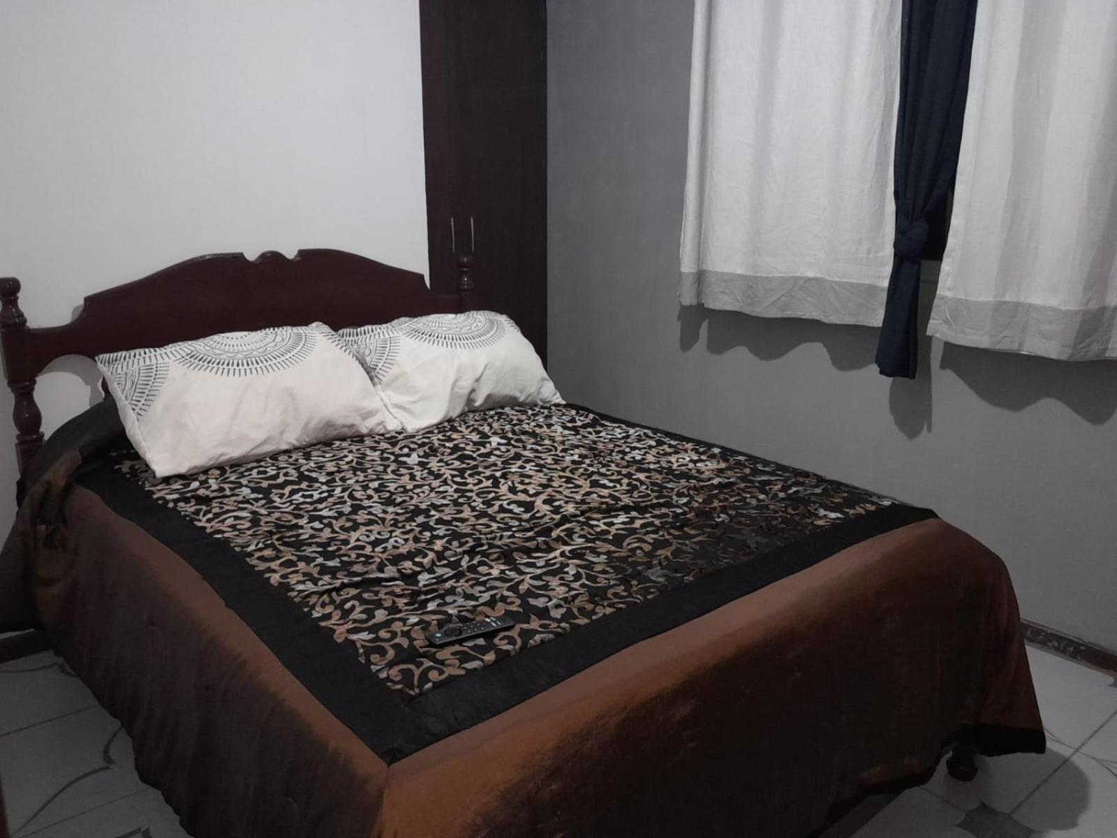 Departamento Comodo Duplex Zona Norte Cochabamba Ngoại thất bức ảnh